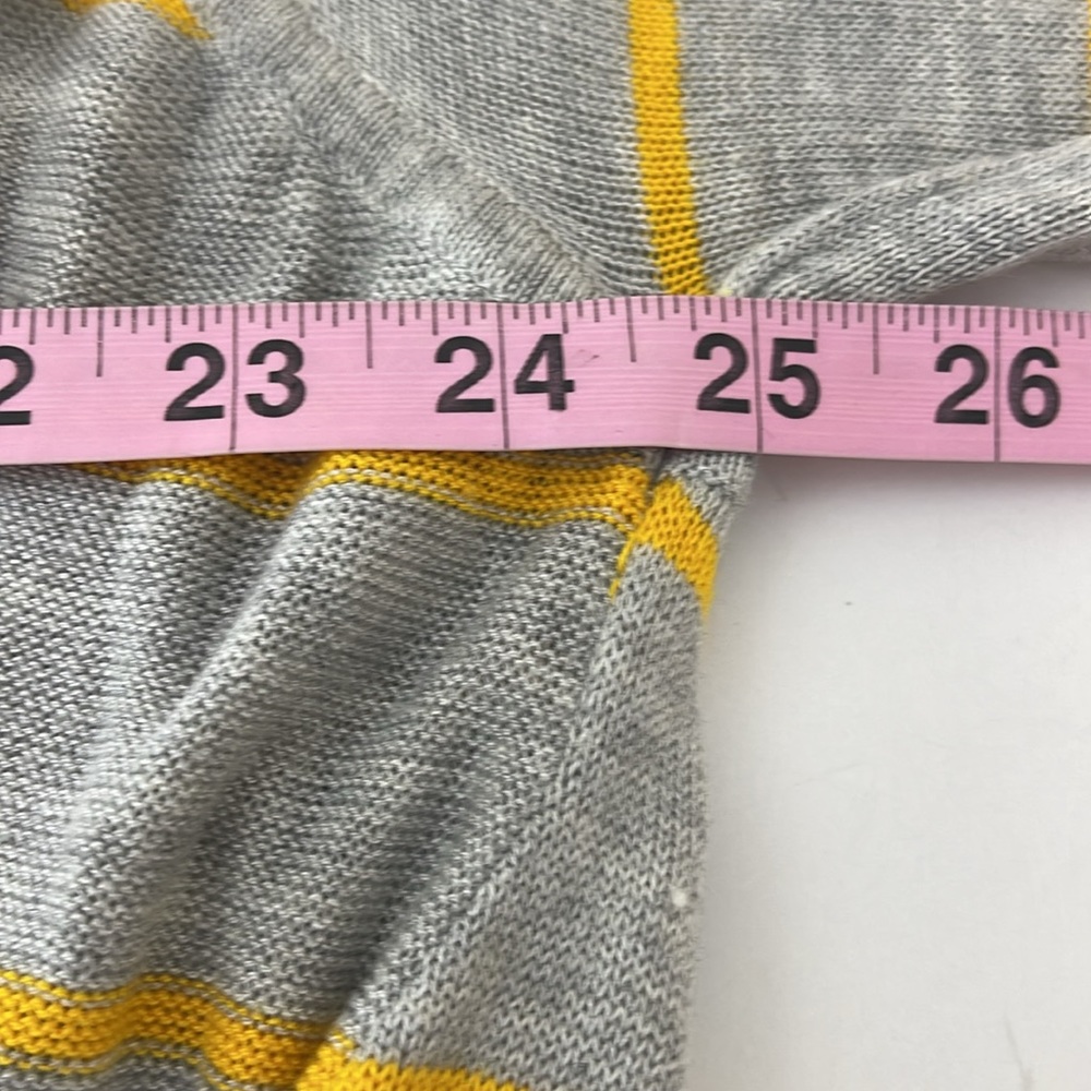 Lululemon Twist and Wrap Top Gray and Yellow Stripe Size 8 - Picture 10 of 11